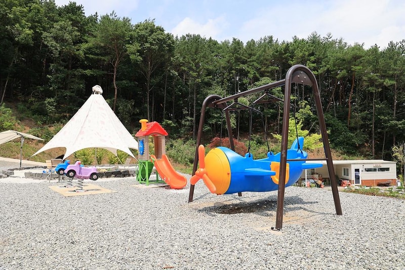 푸르른 캠핑장 시설 사진 5