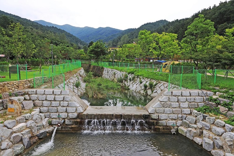 김제 모악산 캠핑파크 시설 사진 2