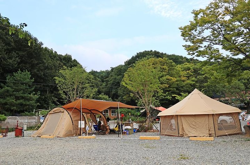 젤코바 캠핑장