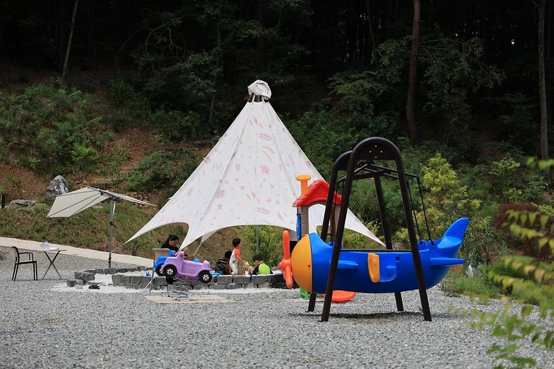 푸르른 캠핑장 시설 사진 19