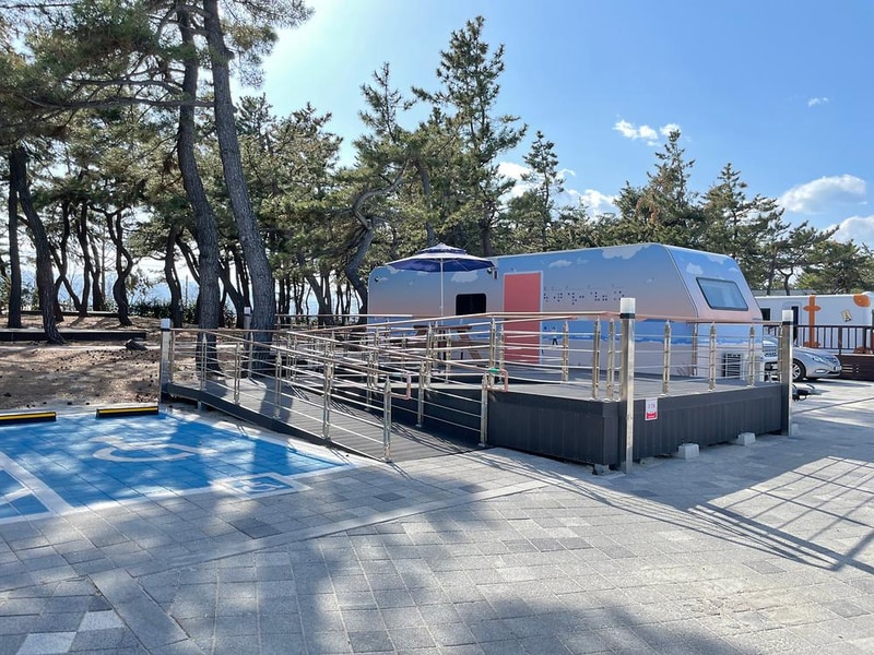 연곡해변 솔향기캠핑장 시설 사진 1